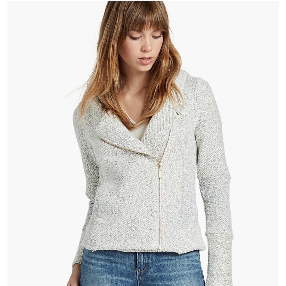 Hooded jacket
